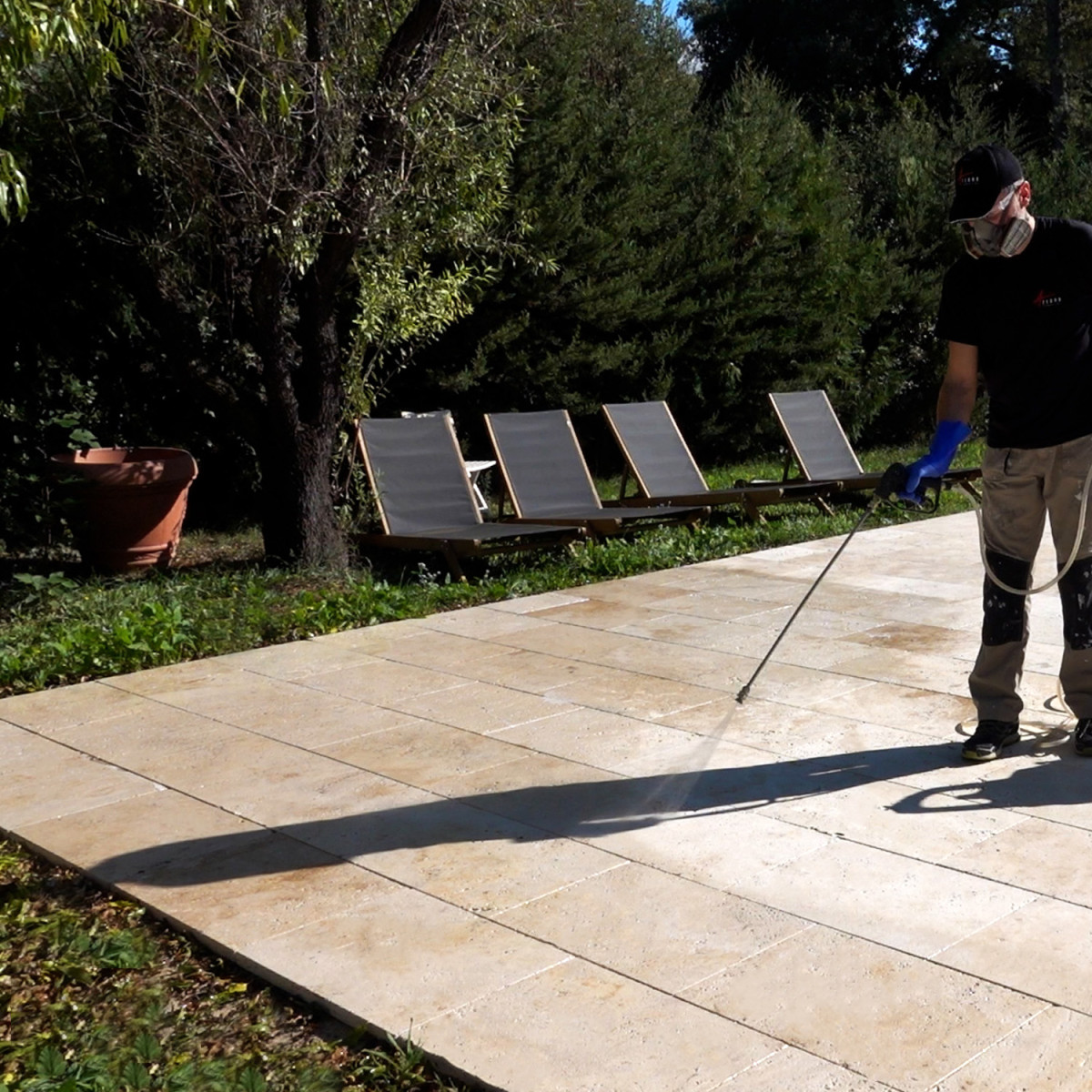 hydrofuge-oleofuge-terrasse-impermeabilisant-solvante-effet-longue-duree-imperterrasse-plus